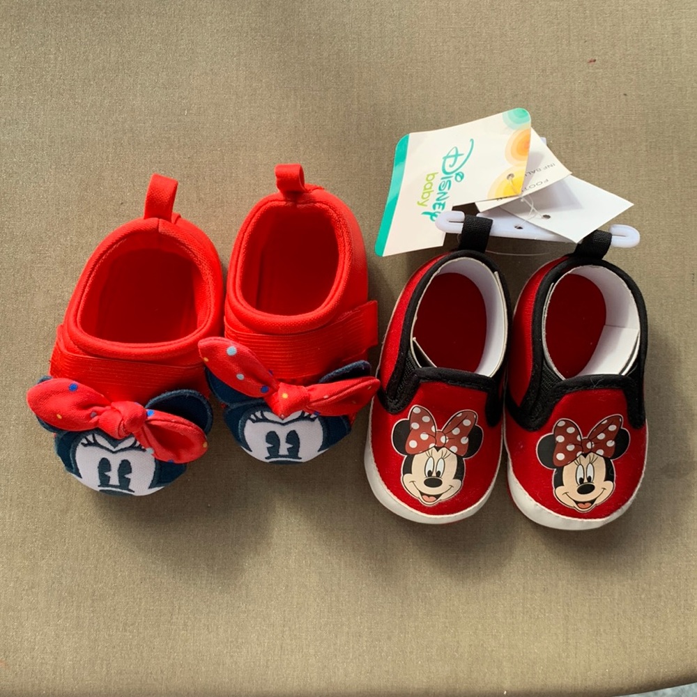 Disney Baby Minnie Mouse Baby Shoes size 0-6 months